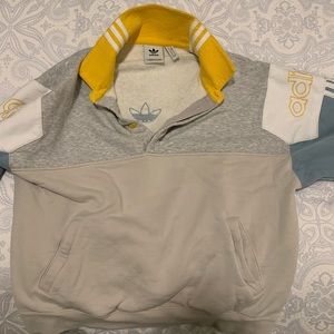 Adidas pullover size M
